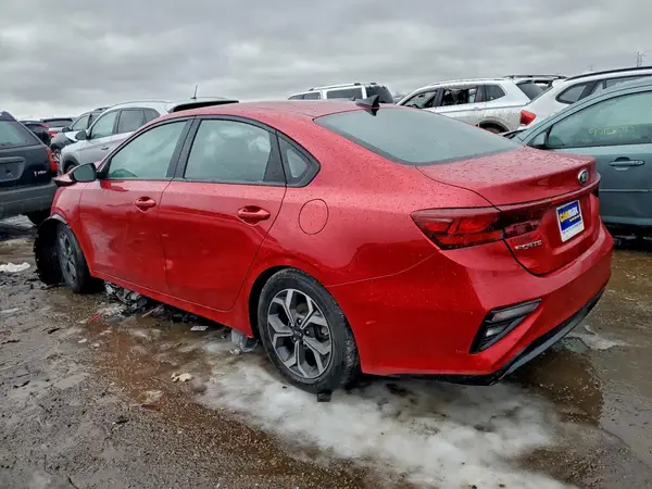 3KPF24AD8KE074550 2019 KIA FORTE - Image 2