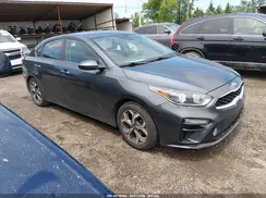 3KPF24AD8KE078520 2019 KIA FORTE