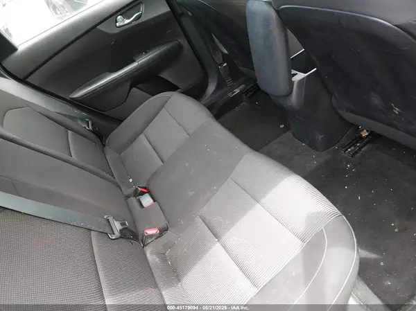 3KPF24AD8KE078520 2019 KIA FORTE - Image 8