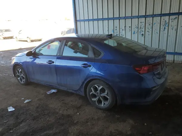 3KPF24AD8KE078842 2019 KIA FORTE - Image 2