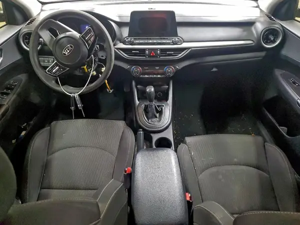 3KPF24AD8KE079781 2019 KIA FORTE - Image 8