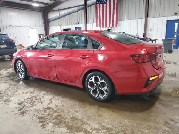 3KPF24AD8KE080249 2019 KIA FORTE - Image 2