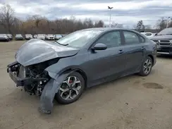 3KPF24AD8KE080638 2019 KIA FORTE