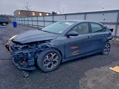 3KPF24AD8KE080882 2019 KIA FORTE