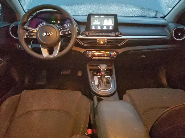 3KPF24AD8KE080882 2019 KIA FORTE - Image 8
