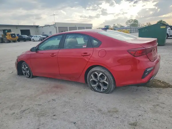 3KPF24AD8KE083488 2019 KIA FORTE - Image 2
