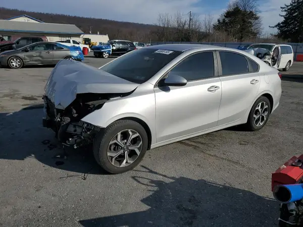 3KPF24AD8KE085791 2019 KIA FORTE - Image 1