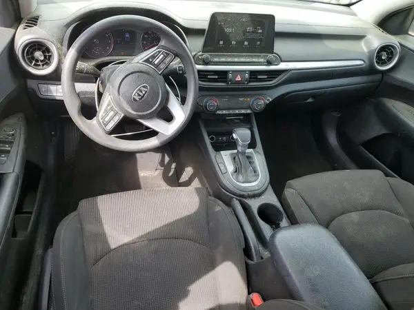 3KPF24AD8KE086357 2019 KIA FORTE - Image 8