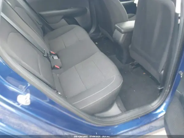 3KPF24AD8KE086486 2019 KIA FORTE - Image 8