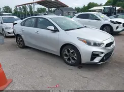 3KPF24AD8KE086620 2019 KIA FORTE