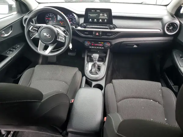 3KPF24AD8KE088447 2019 KIA FORTE - Image 8