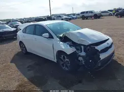3KPF24AD8KE090506 2019 KIA FORTE