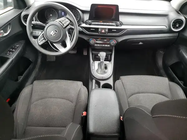 3KPF24AD8KE091686 2019 KIA FORTE - Image 8