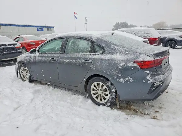 3KPF24AD8KE091980 2019 KIA FORTE - Image 2