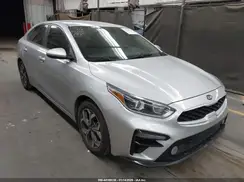 3KPF24AD8KE093812 2019 KIA FORTE