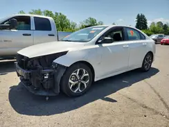 3KPF24AD8KE095088 2019 KIA FORTE