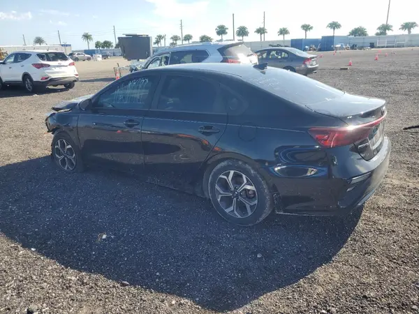 3KPF24AD8KE096094 2019 KIA FORTE - Image 2