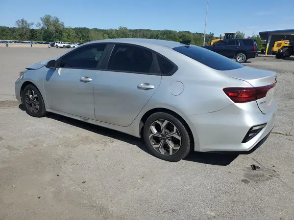 3KPF24AD8KE099321 2019 KIA FORTE - Image 2
