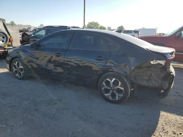 3KPF24AD8KE099691 2019 KIA FORTE - Image 2