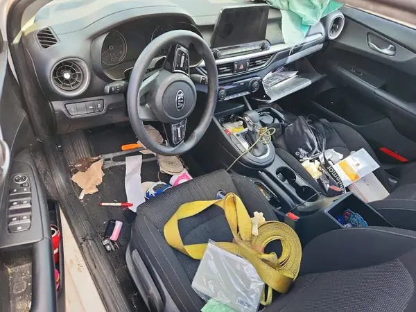 3KPF24AD8KE099822 2019 KIA FORTE - Image 8