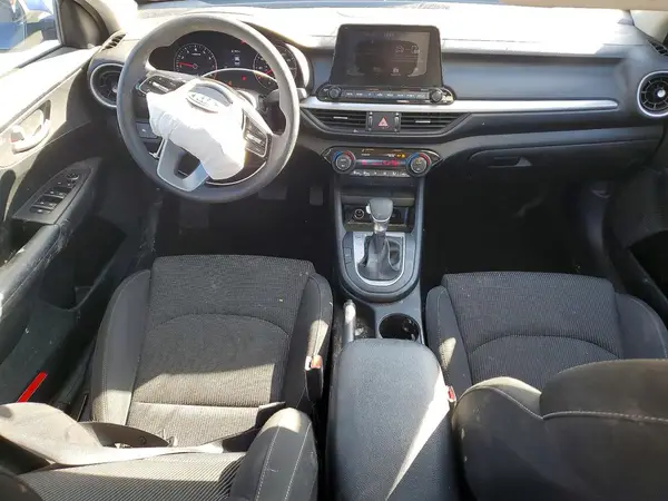 3KPF24AD8KE099867 2019 KIA FORTE - Image 8
