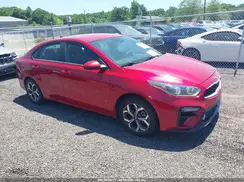3KPF24AD8KE100340 2019 KIA FORTE