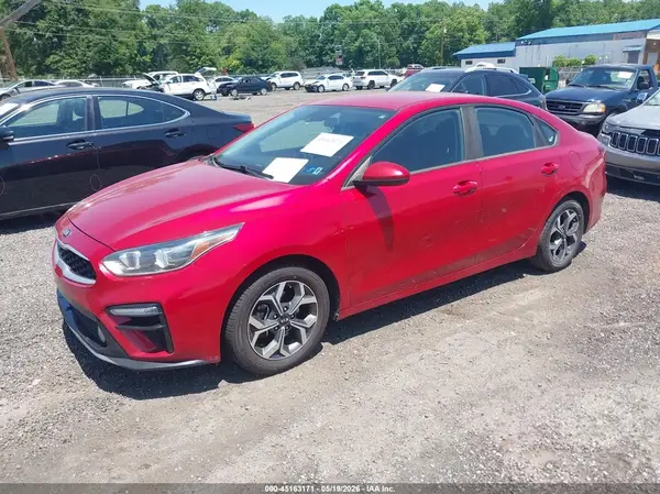 3KPF24AD8KE100340 2019 KIA FORTE - Image 2