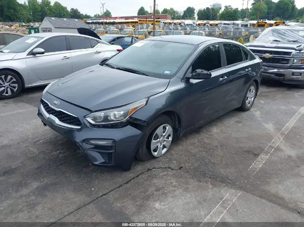 3KPF24AD8KE102461 2019 KIA FORTE - Image 2