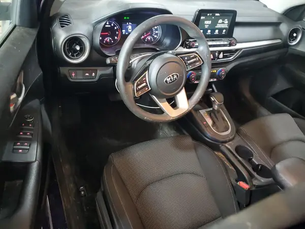 3KPF24AD8KE104260 2019 KIA FORTE - Image 8