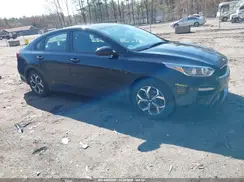 3KPF24AD8KE104534 2019 KIA FORTE