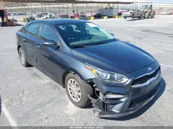 3KPF24AD8KE104761 2019 KIA FORTE