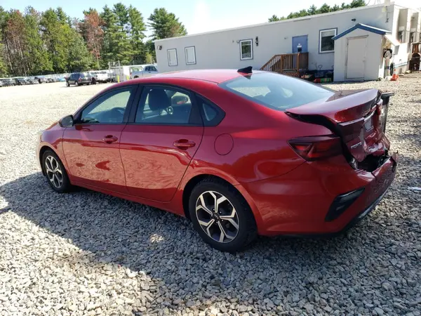 3KPF24AD8KE104825 2019 KIA FORTE - Image 2