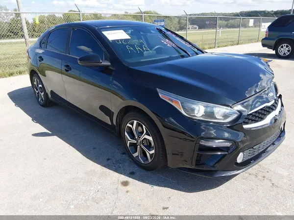 3KPF24AD8KE105330 2019 KIA FORTE - Image 1