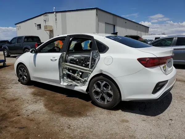 3KPF24AD8KE106042 2019 KIA FORTE - Image 2