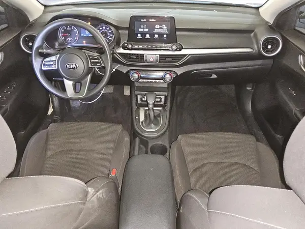 3KPF24AD8KE107210 2019 KIA FORTE - Image 8
