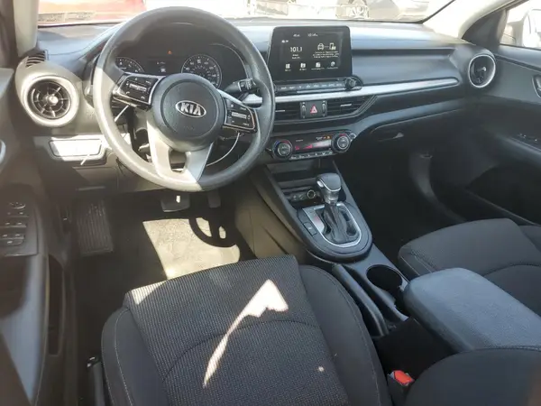3KPF24AD8KE108552 2019 KIA FORTE - Image 8