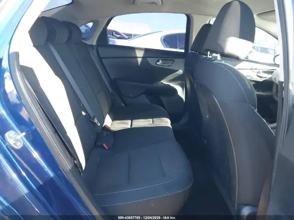 3KPF24AD8KE109362 2019 KIA FORTE - Image 8
