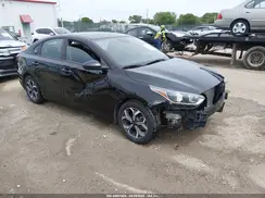 3KPF24AD8KE109605 2019 KIA FORTE