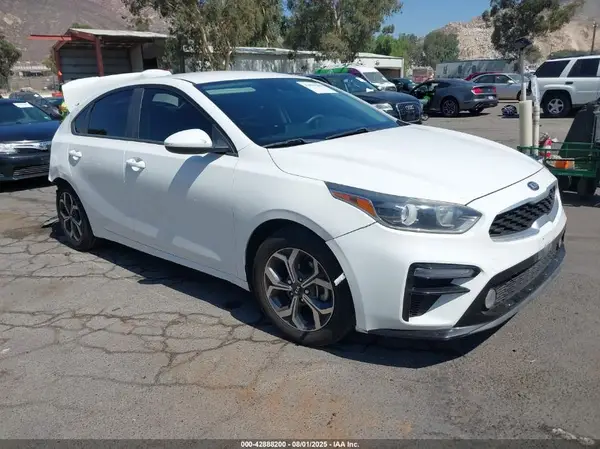 3KPF24AD8KE109717 2019 KIA FORTE - Image 1