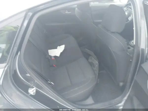 3KPF24AD8KE112147 2019 KIA FORTE - Image 8