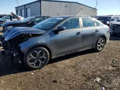 3KPF24AD8KE113332 2019 KIA FORTE