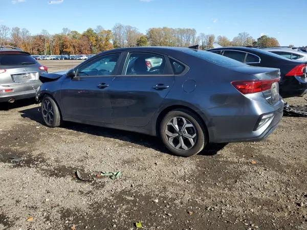 3KPF24AD8KE113332 2019 KIA FORTE - Image 2