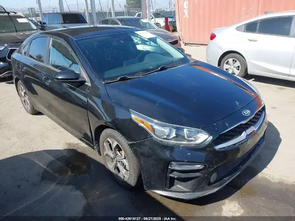 3KPF24AD8KE115159 2019 KIA FORTE - Image 1