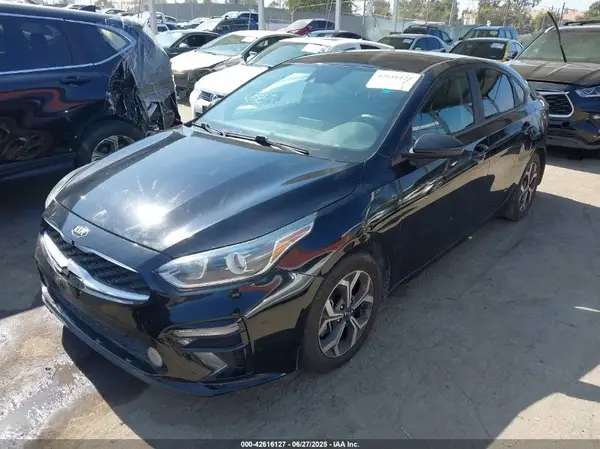 3KPF24AD8KE115159 2019 KIA FORTE - Image 2