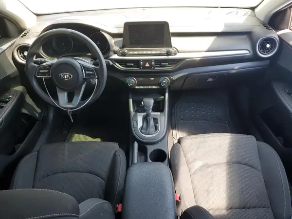3KPF24AD8KE118501 2019 KIA FORTE - Image 8