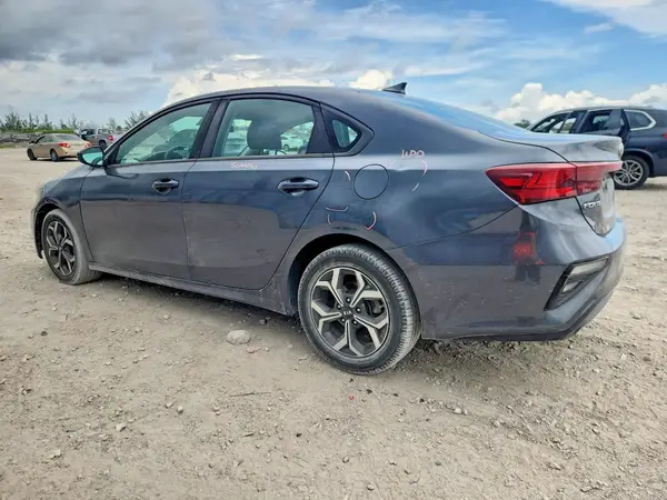 3KPF24AD8KE119731 2019 KIA FORTE - Image 2
