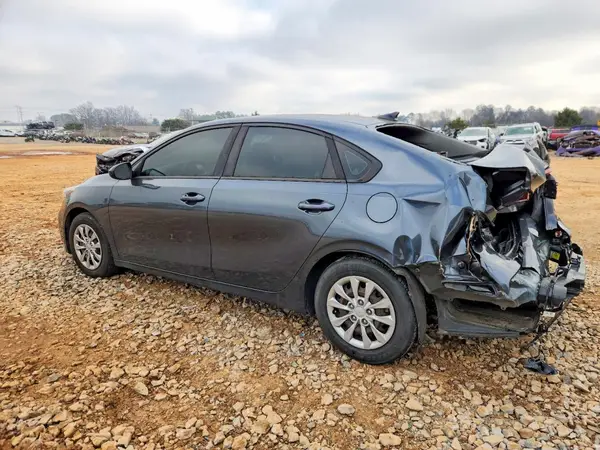 3KPF24AD8KE129823 2019 KIA FORTE - Image 2