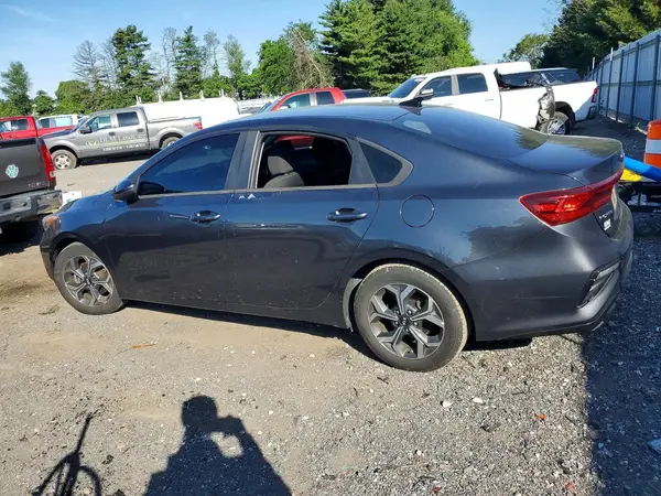 3KPF24AD8KE131104 2019 KIA FORTE - Image 2