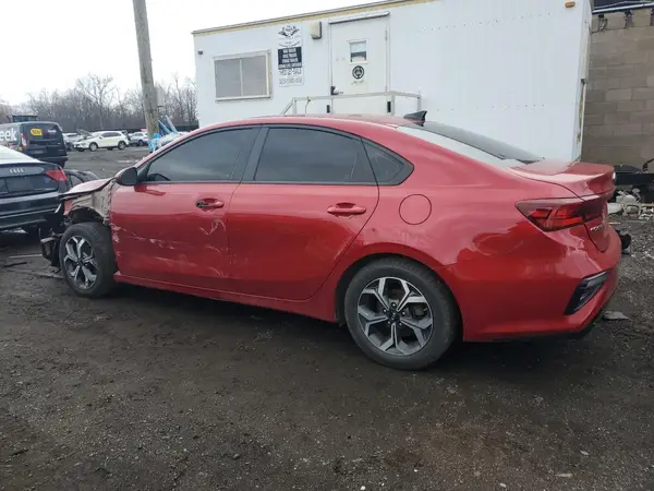 3KPF24AD8KE131684 2019 KIA FORTE - Image 2