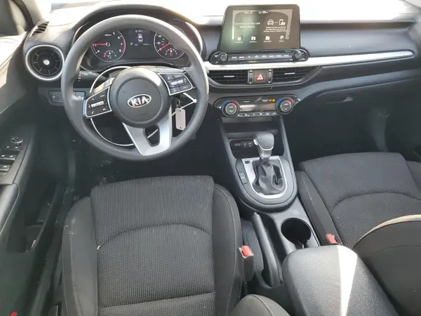3KPF24AD8KE131717 2019 KIA FORTE - Image 8